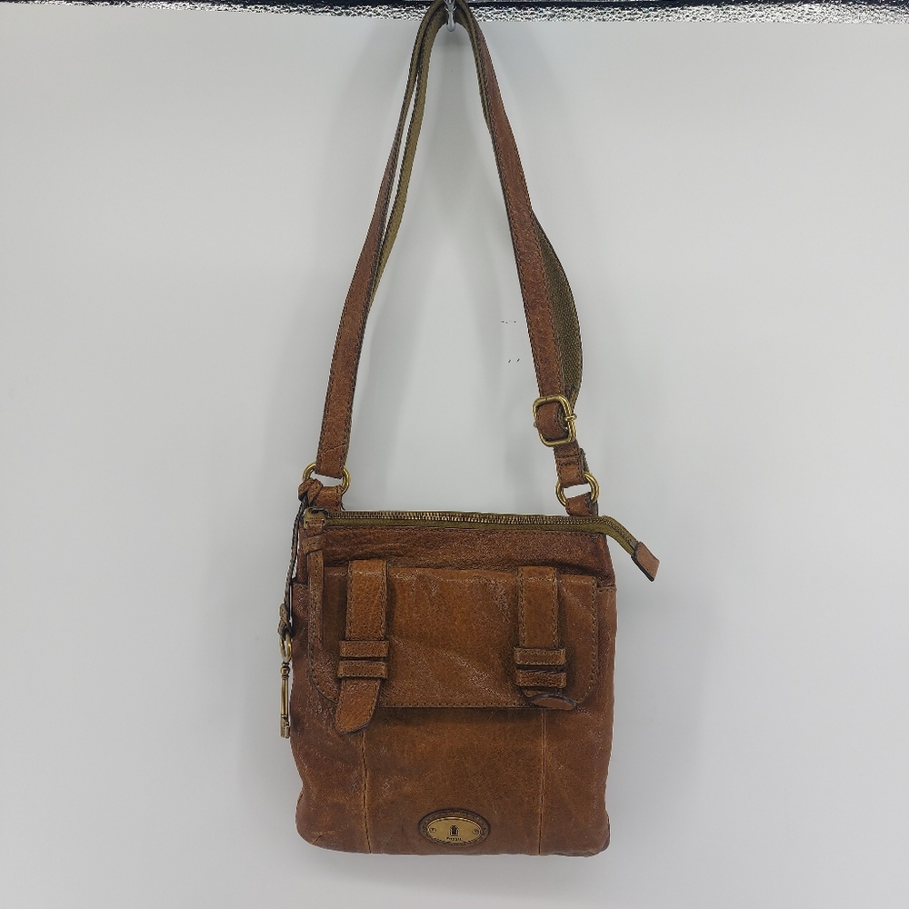 Fossil Tan Leather Classic Crossbody Bag